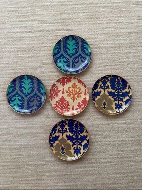 Set of 5 Tracy Reese Dessert Plates Neiman Marcus 18K Gold Rim Porcelain Pattern